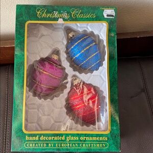 Vtg Christmas Hand Decorated Glass Glitter Ornaments w/Gold Accents